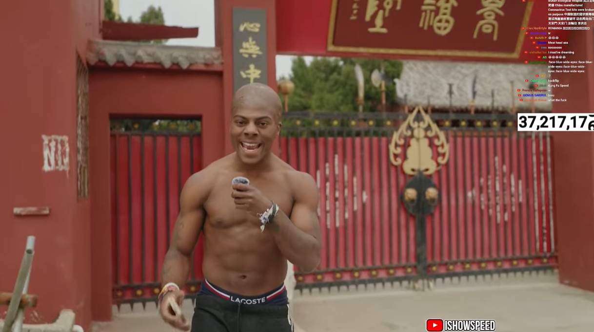 光頭造型！Speed中國行來到鄭州少林寺，上香拜佛學(xué)功夫