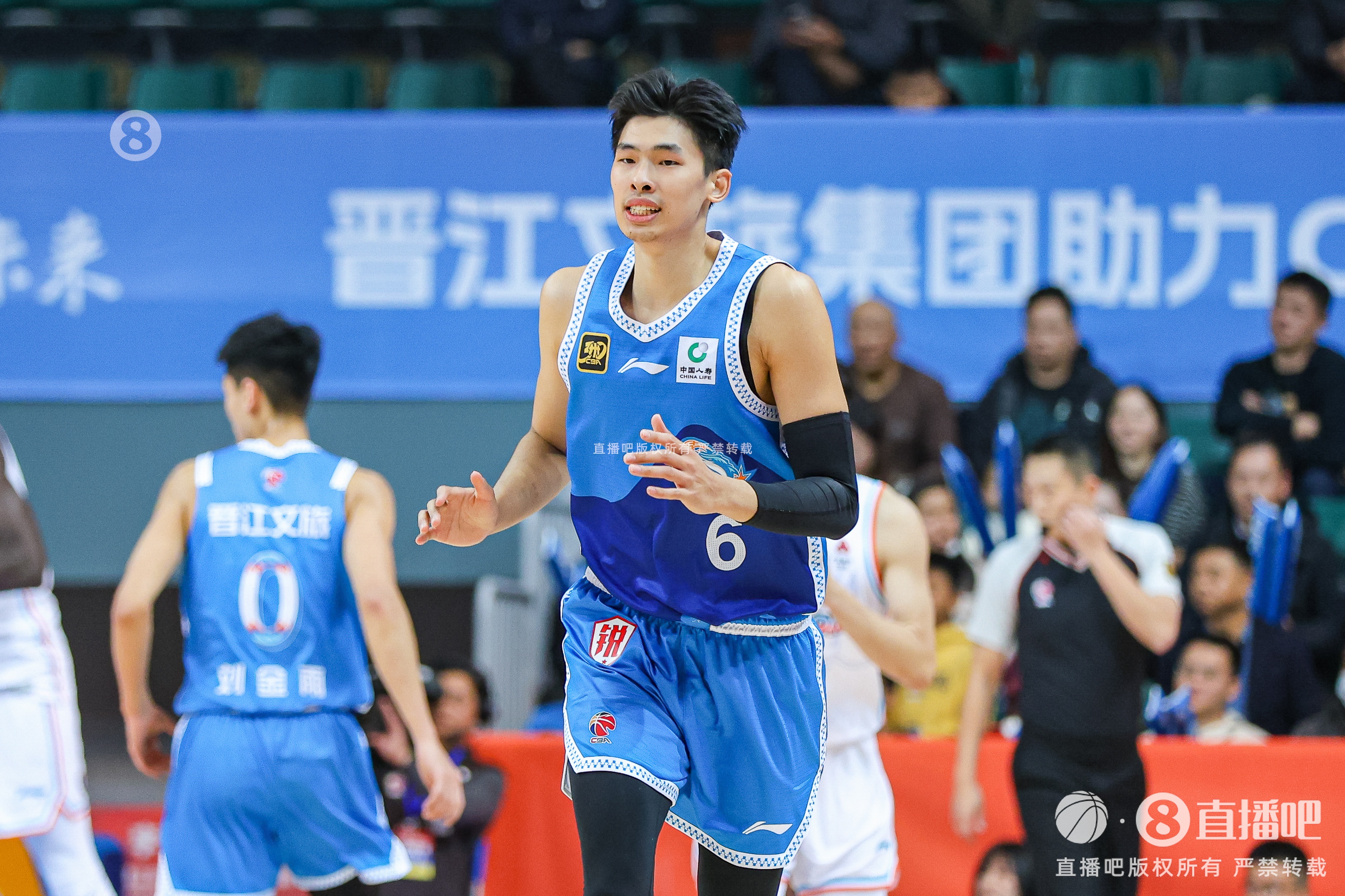 拼盡全力！鄒陽17中10空砍27分10板 罰球4中4